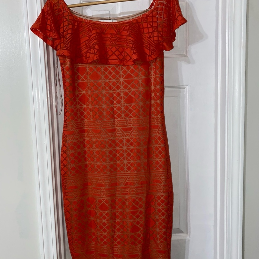 Off-Shoulder Red Midi Dress with Geometric Lace Overlay